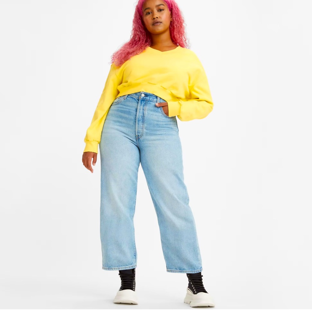 Levi’s Ribcage Straight Ankle Jeans - Medium Wash Size 27